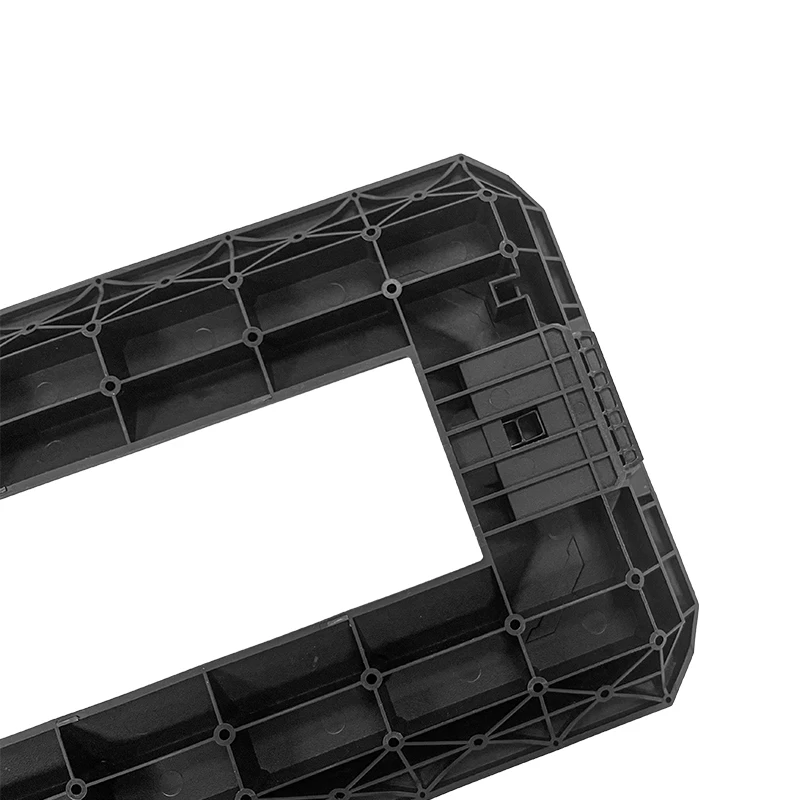 ToughBuilt Stackable Toolbox A - Heavy Equipment Storage 评论和价格
